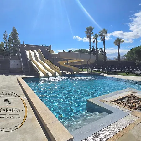 Parque de Campismo Le Lounge à 200 M De La 5 étoiles *