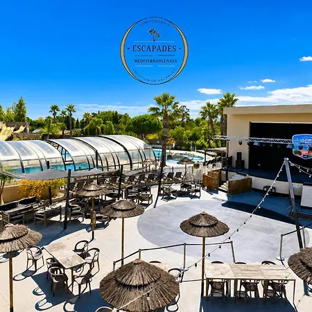 Le Lounge à 200 M De La 5 étoiles Camping *