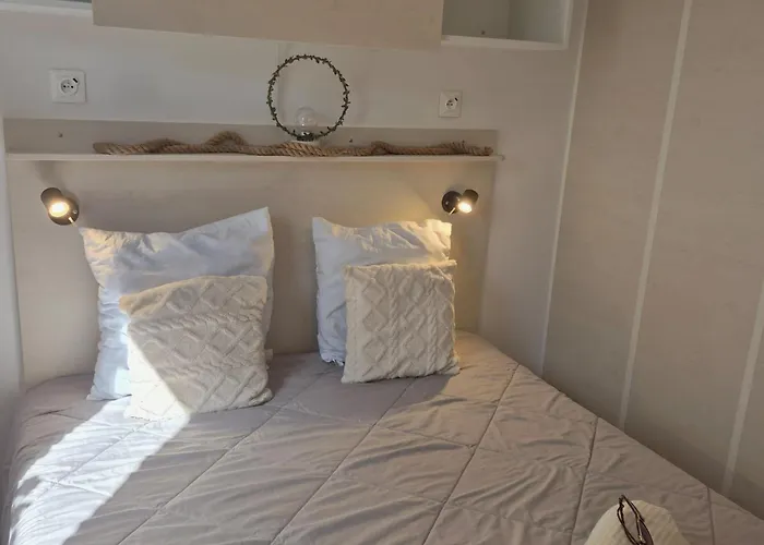 Le Lounge Mobil A 200 M De La Plage, Parc Aquatique 5 Etoiles Les Dunes Camping *